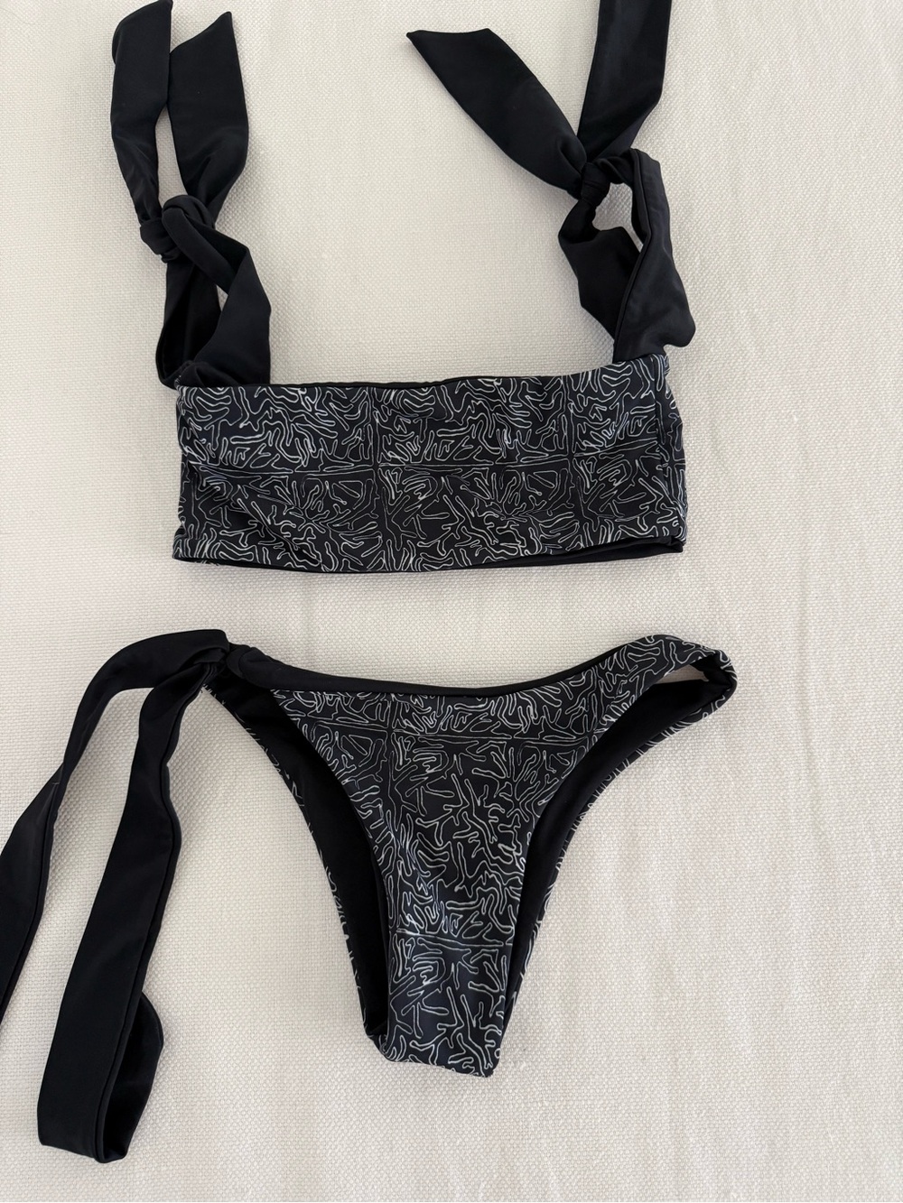 Reversible Black Patterned Tie-Shoulder Bikini Set - Women Swim